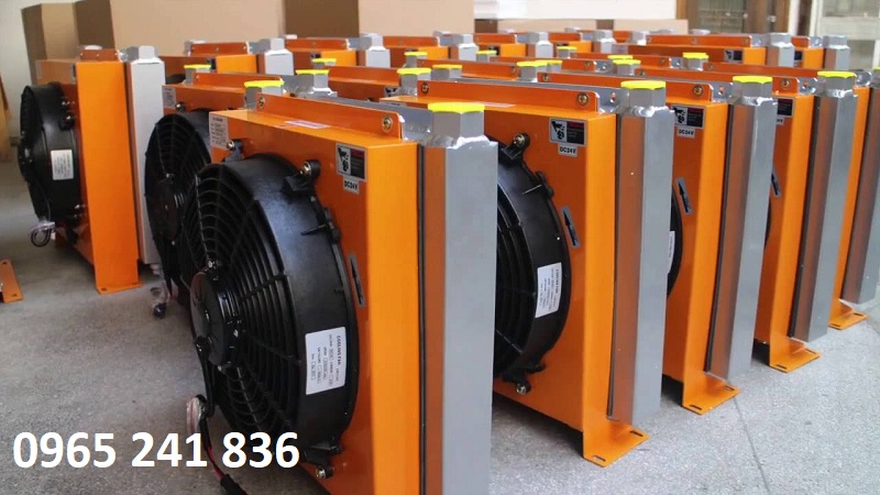 bo_lam_mat_thuy_luc_bang_gio