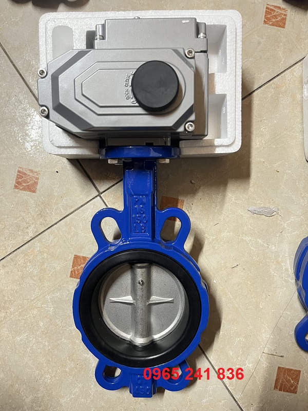 van_buom_than_gang_canh_inox_dieu_khien_motor_dien