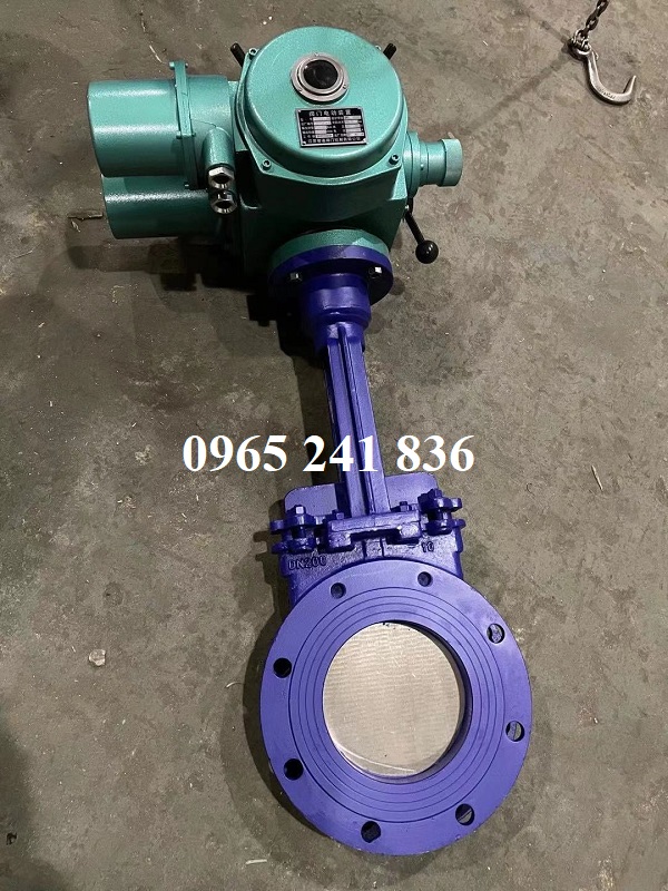 van_cong_dao_dieu_khien_dien