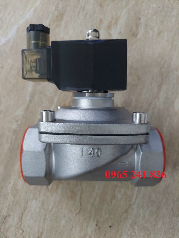 van_dien_tu_inox_ren_yaccor_dai_loan