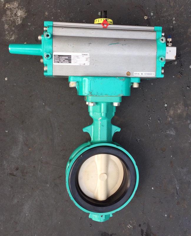 cau_tao_can_dieu_khien_khi_nen